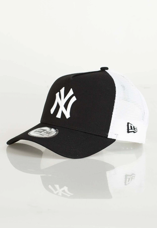 Czapka Full Cap New Era Leage Essential 9FORTY® Trucker New York Yankess 11588491 czarno biała