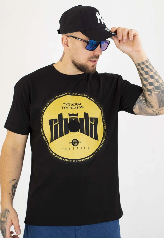 T-shirt Chada Żyję Dzięki Tym Tekstom czarny