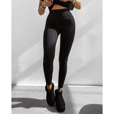 Legginsy Olavoga Macreel czarne