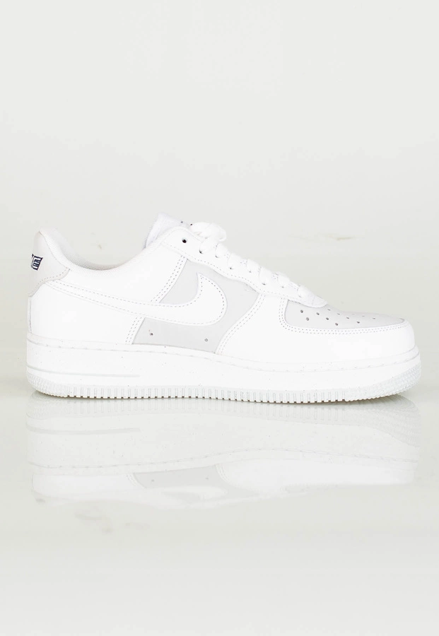 Buty Nike Air Force 1 '07 LX DZ2708-102 Unisex białe