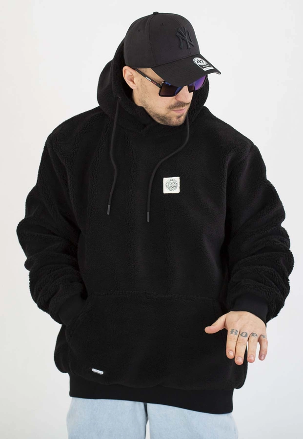 Kurtka Mass Z Kapturem Zimowa Patch Teddy czarna