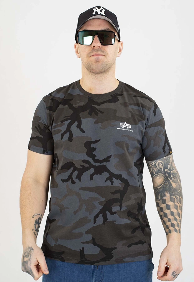 T-shirt Alpha Industries Back Print 128507C czarny camo