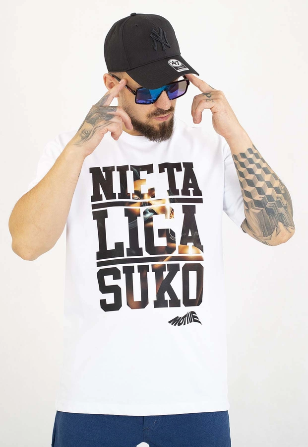 T-shirt Motive Nie Ta Liga Smoke biały