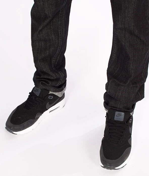 Mass SIGNATURE Jeans Tapered Fit Black Rinse