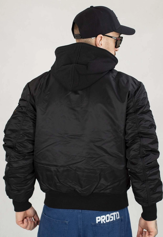 Kurtka Alpha Industries Zimowa MA-1D-Tec 183110 czarno czarna