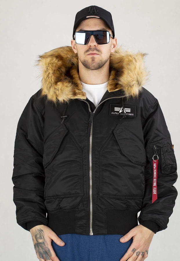 Kurtka Alpha Industries Zimowa 45P Hooded Custom 113145 czarna