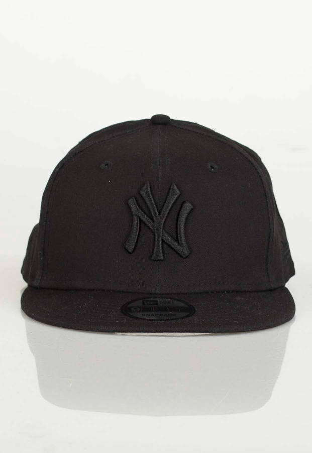 Czapka Full Cap New Era League Essential 59FIFTY® New York Yankess11180834 czarno czarna