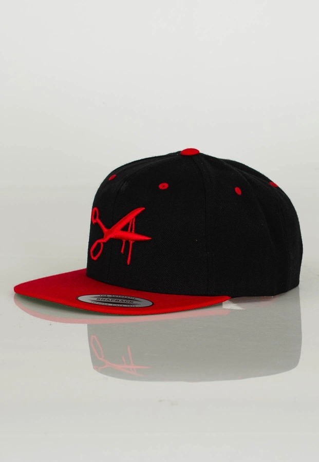 Czapka Snapback Demonologia Nożyczki czarno czerwono czerwona