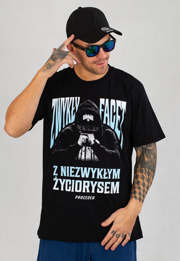 T-shirt Chada Zwykły Facet czarny