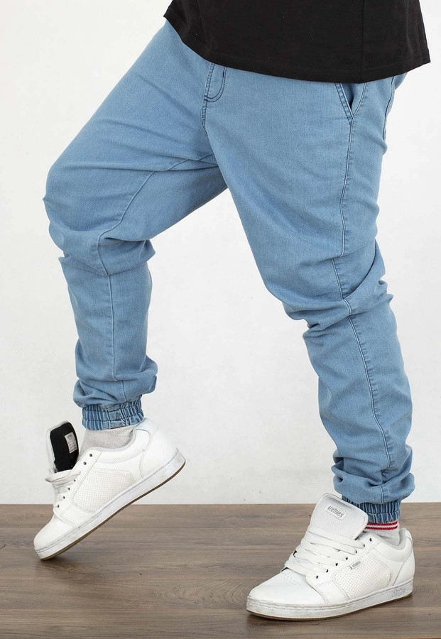 Spodnie Chada Jeans Joggery Kastet Logo jasne niebieskie