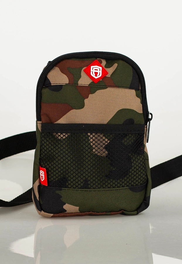 Listonoszka Street Autonomy SA moro