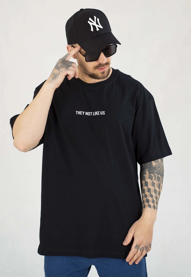 T-shirt Lucky Dice Baggy Not Like Us czarny