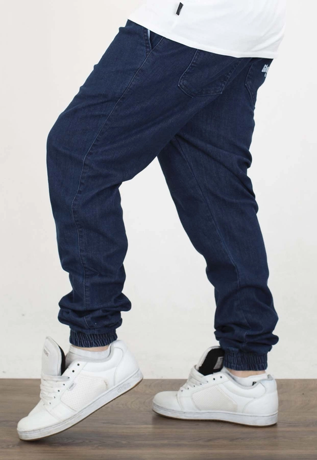 Spodnie Chada Jeans Joggery Kastet Logo ciemno niebieskie