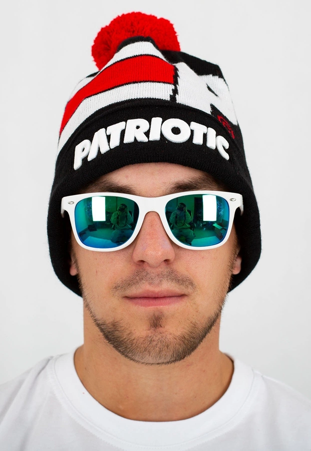 Czapka Zimowa Patriotic P Big Flag Pompon czarna