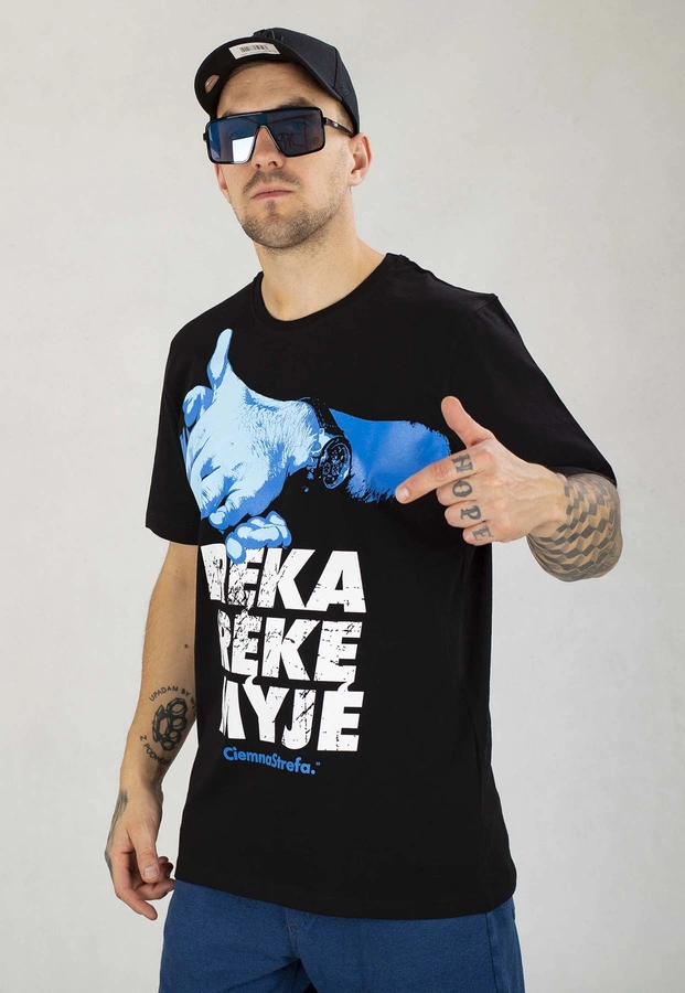 T-shirt Ciemna Strefa Ręka Rękę Myje czarny