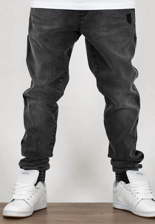 Spodnie B.O.R. Biuro Ochrony Rapu Joggery Fit szary jeans