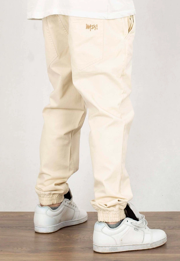 Spodnie Mass Jogger Pants Tapered Fit Signature 2.0 kremowe