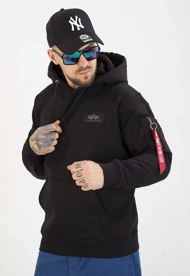 Bluza Alpha Industries Z Kapturem Back Print Camo 178318CP czarna biała camo