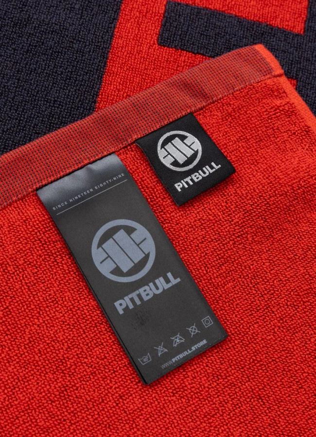 Ręcznik Pit Bull Jacquard Gym Hilltop czarno czerwony