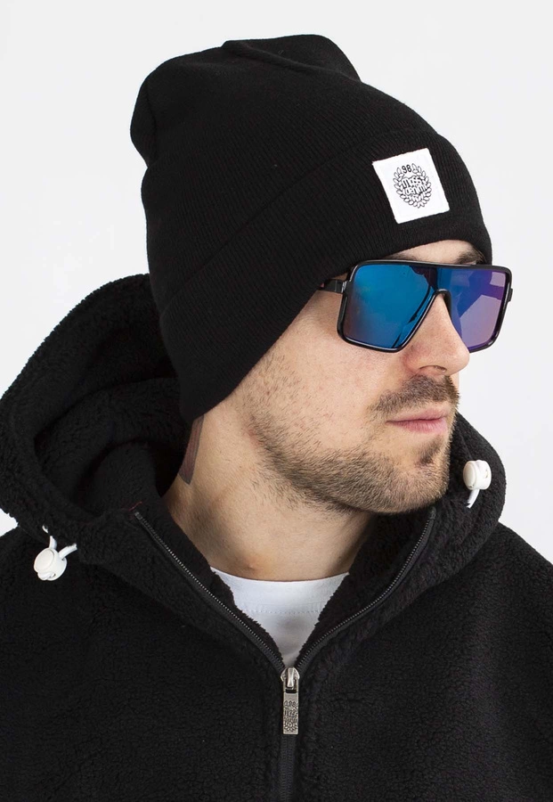 Czapka Mass Zimowa Patch czarna