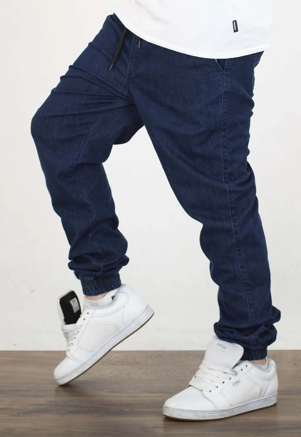 Spodnie Chada Jeans Joggery Kastet Logo ciemno niebieskie