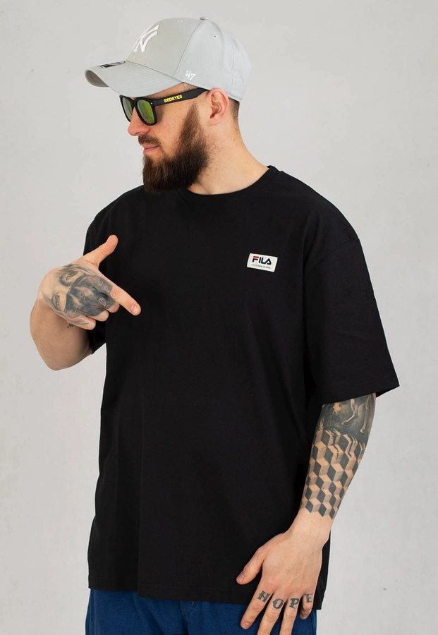 T-shirt Fila Tisovec Boxy Tee FAM0146 czarny