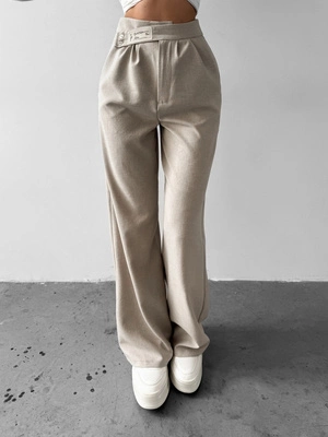 Spodnie Olavoga Korsada beżowe