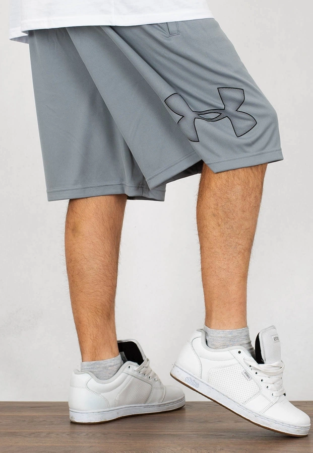 Spodenki Under Armour UAR 1306443035 UA Tech graphic jasno szare