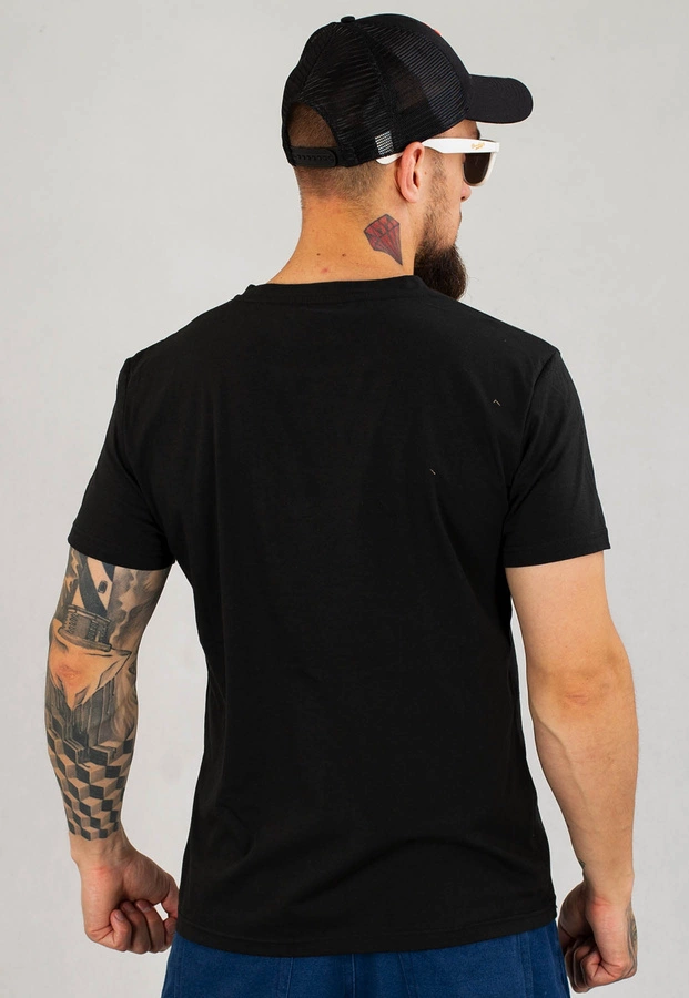 T-shirt Chada Kastet czarno biały