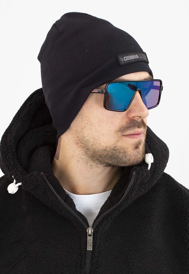 Czapka Ciemna Strefa Napis czarna