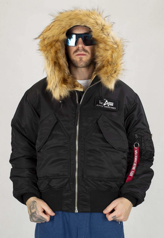 Kurtka Alpha Industries Zimowa 45P Hooded Custom 113145 czarna