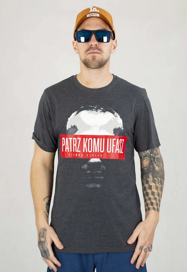 T-shirt Ciemna Strefa Patrz Komu Ufasz grafitowy