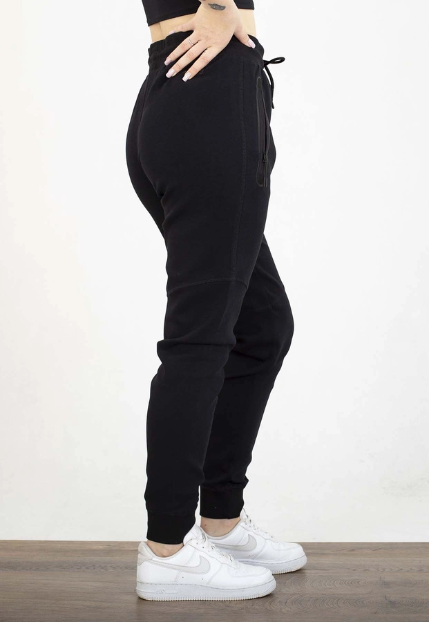 Dresy Pit Bull Explory black