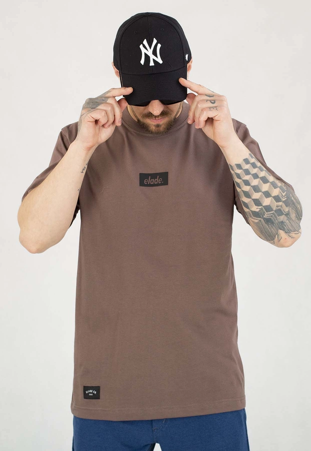 T-shirt Elade Box Logo 3D brązowy