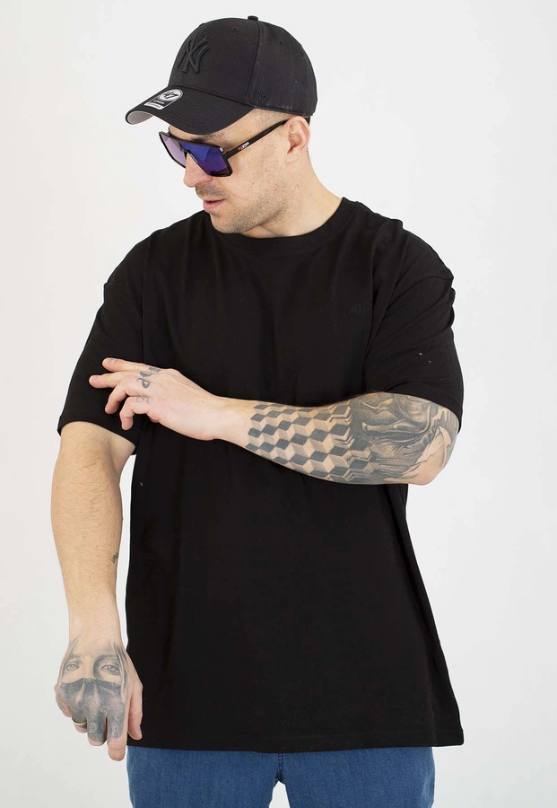 T-shirt 4F M2967 czarny