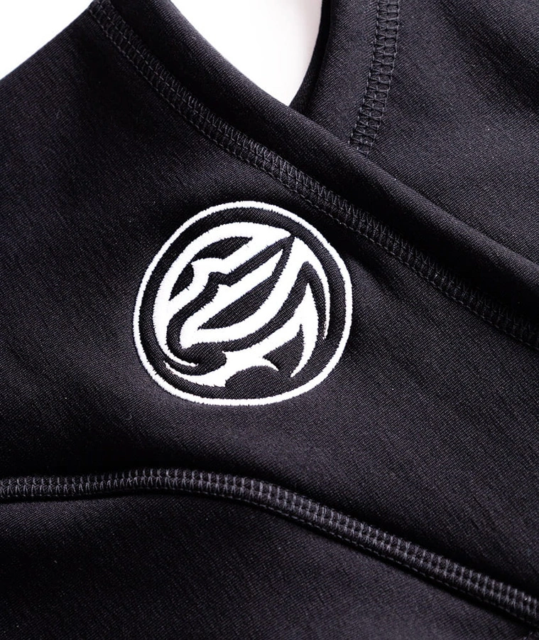 Kominiarka Brain Dead Familia Circle czarna