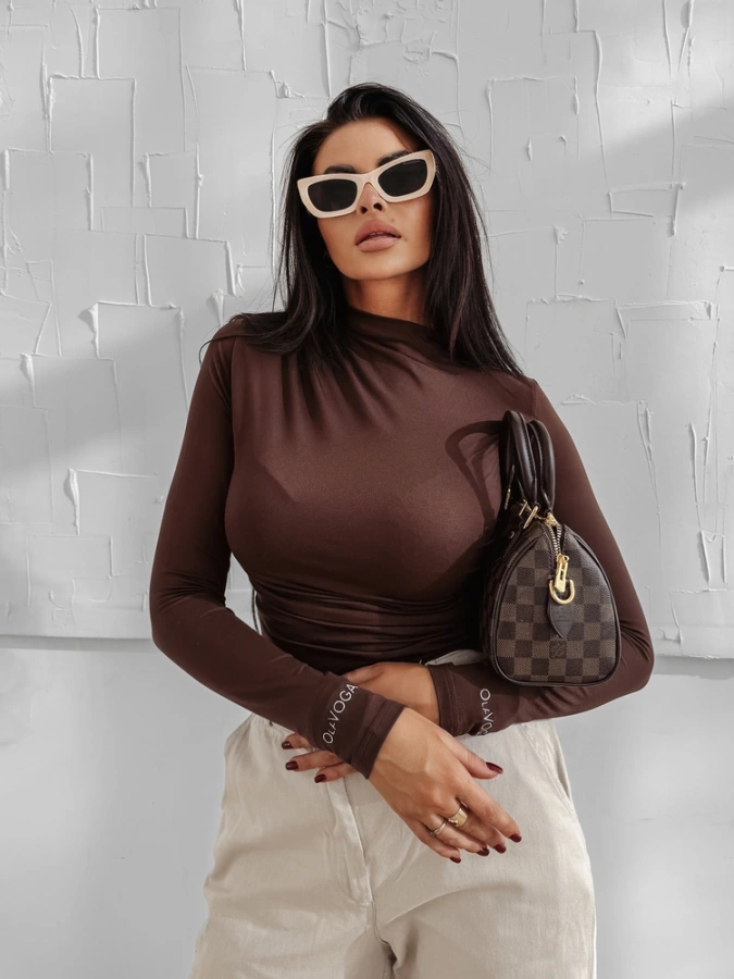 Longsleeve Olavoga Nerelia brązowy