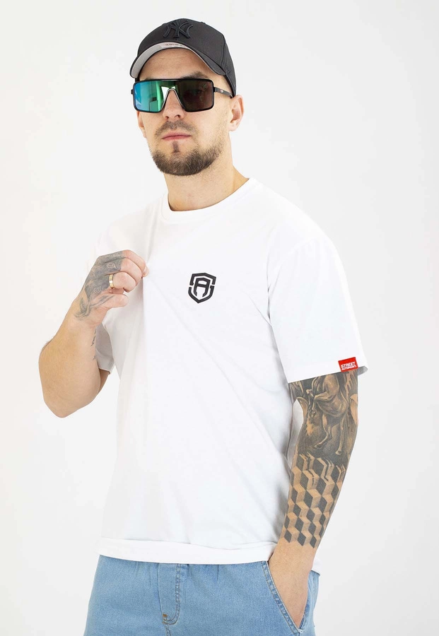 T-shirt Street Autonomy Basic biały