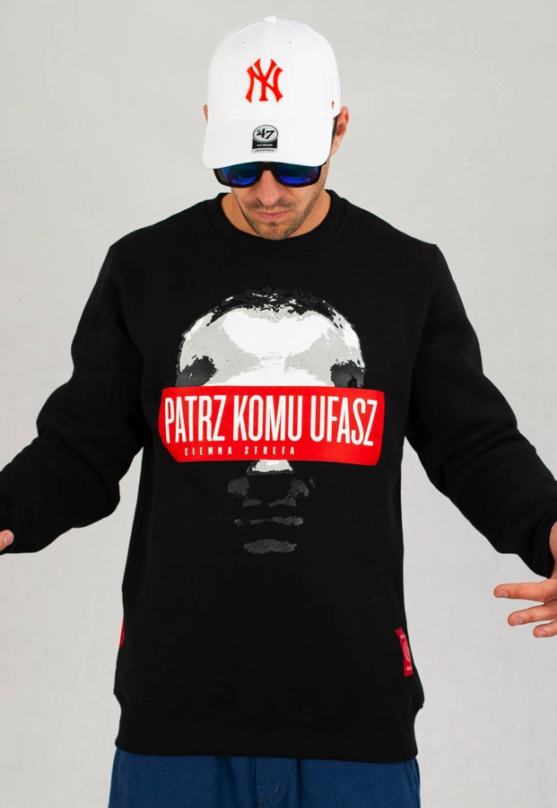 Bluza Ciemna Strefa Patrz Komu Ufasz czarna
