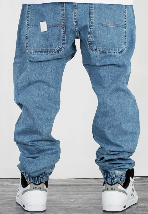 Spodnie Mass Jogger Base Sneaker Fit light blue