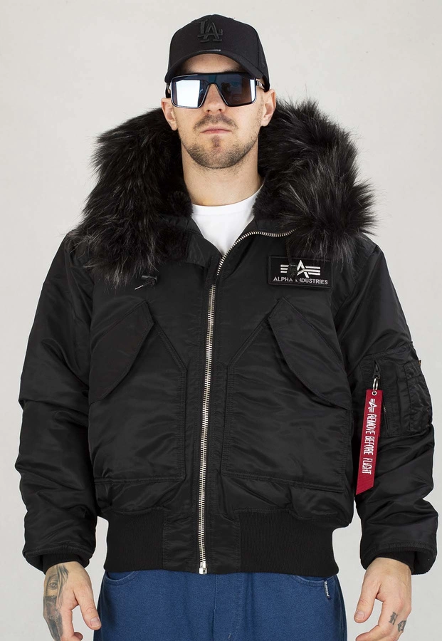 Kurtka Alpha Industries Zimowa 45P Hooded Custom 113145 czarno czarna 