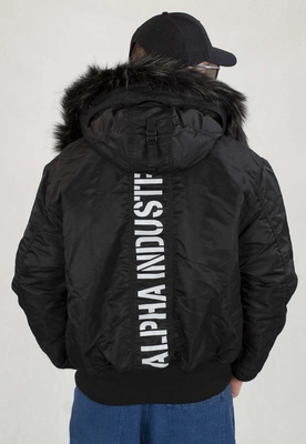 Kurtka Alpha Industries Zimowa 45P Hooded Custom 113145 czarno czarna