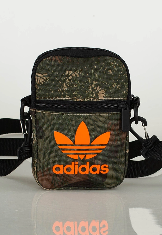 Listonoszka Adidas Camo Festival FT9302