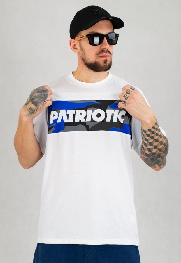 T-shirt Patriotic Futura Camo Box biały