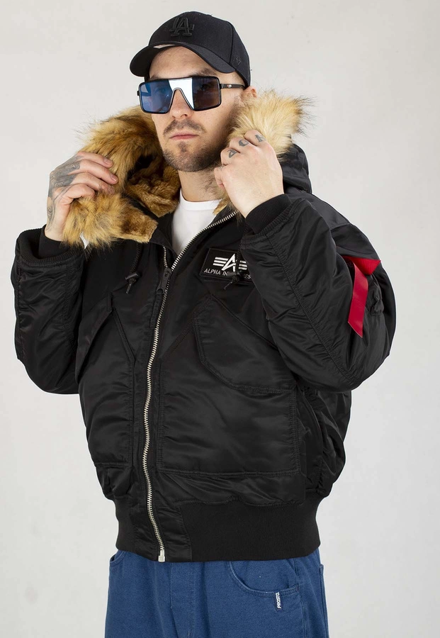 Kurtka Alpha Industries Zimowa 45P Hooded Custom 113145 czarna