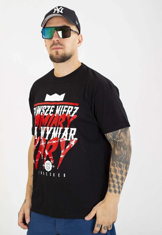 T-shirt Chada Proceder Wymiar Kary czarny