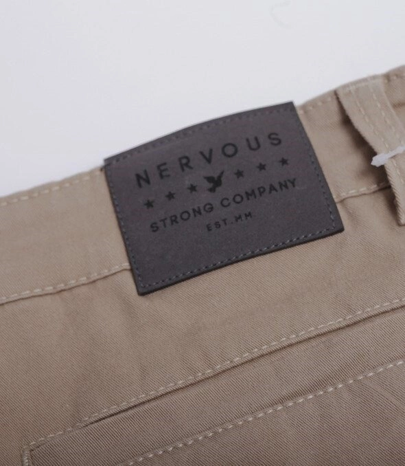 Nervous SS19 Chino Spodnie Materiałowe Piaskowy