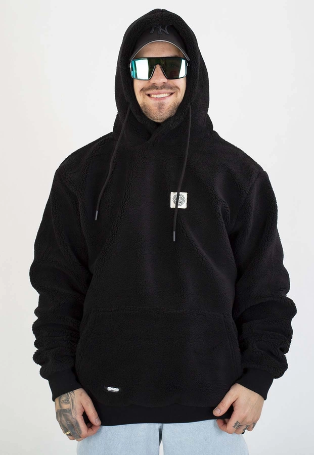 Kurtka Mass Z Kapturem Zimowa Patch Teddy czarna