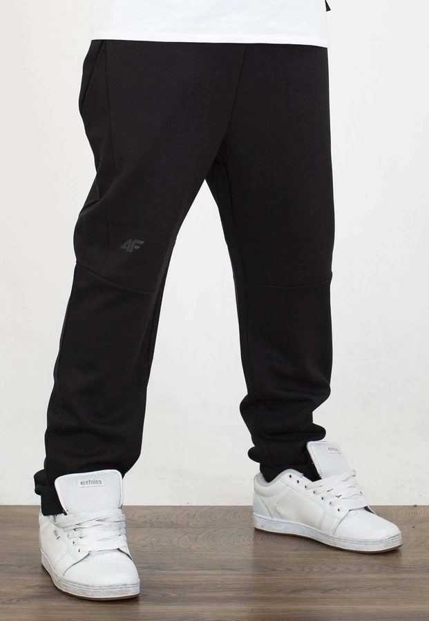 Dresy 4F Regular CAS M1194 czarne