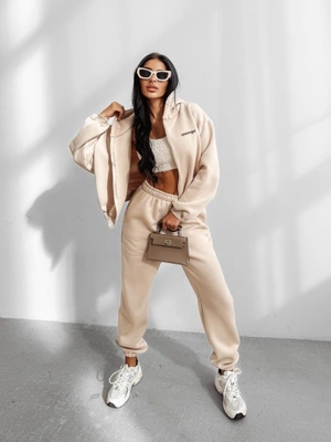 Komplet Olavoga Sumely beżowy